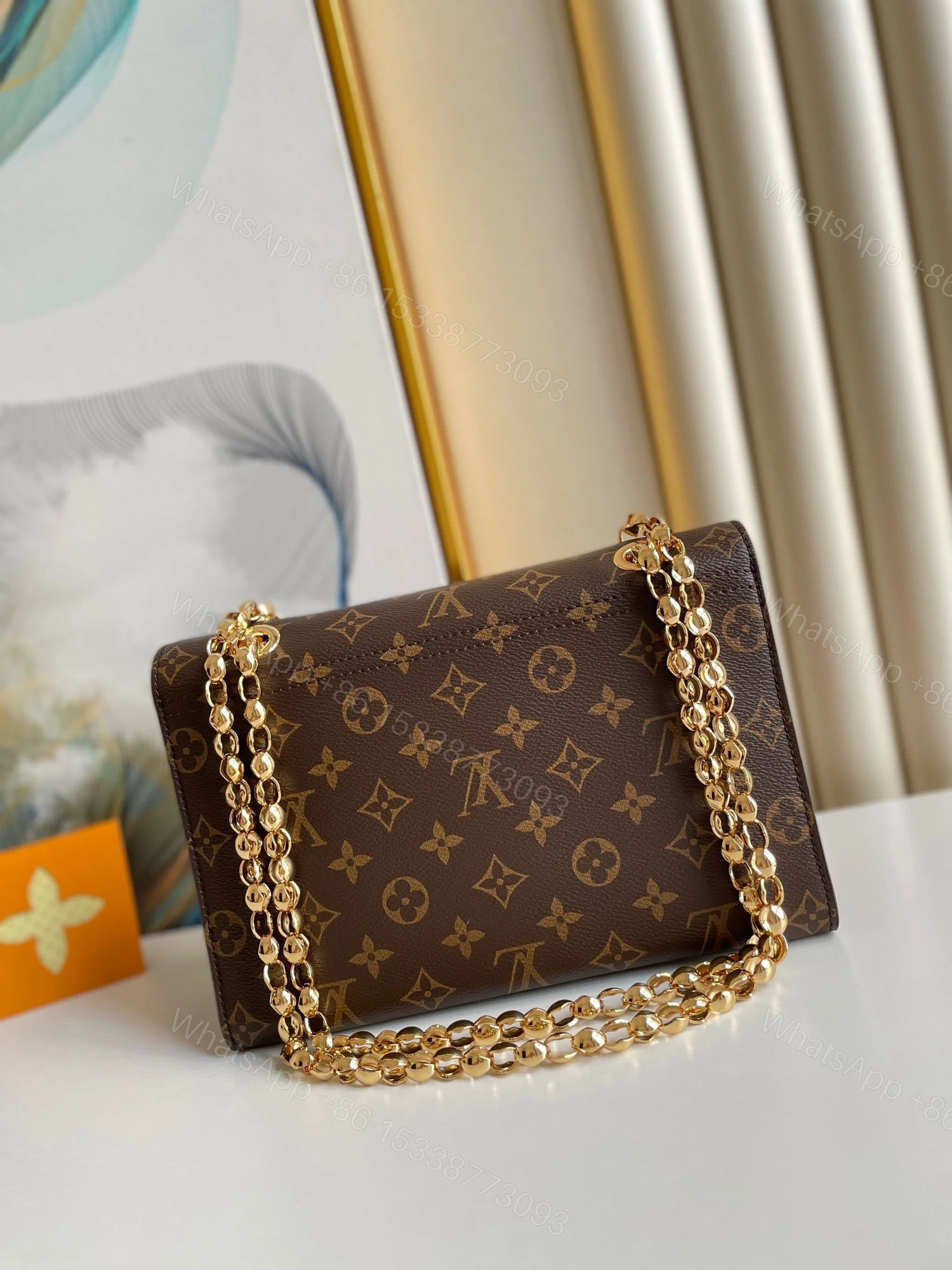 View 8 of Louis Vuitton LV Victoire Monogram Pattern Like Auth Handbags 27x20x10cm