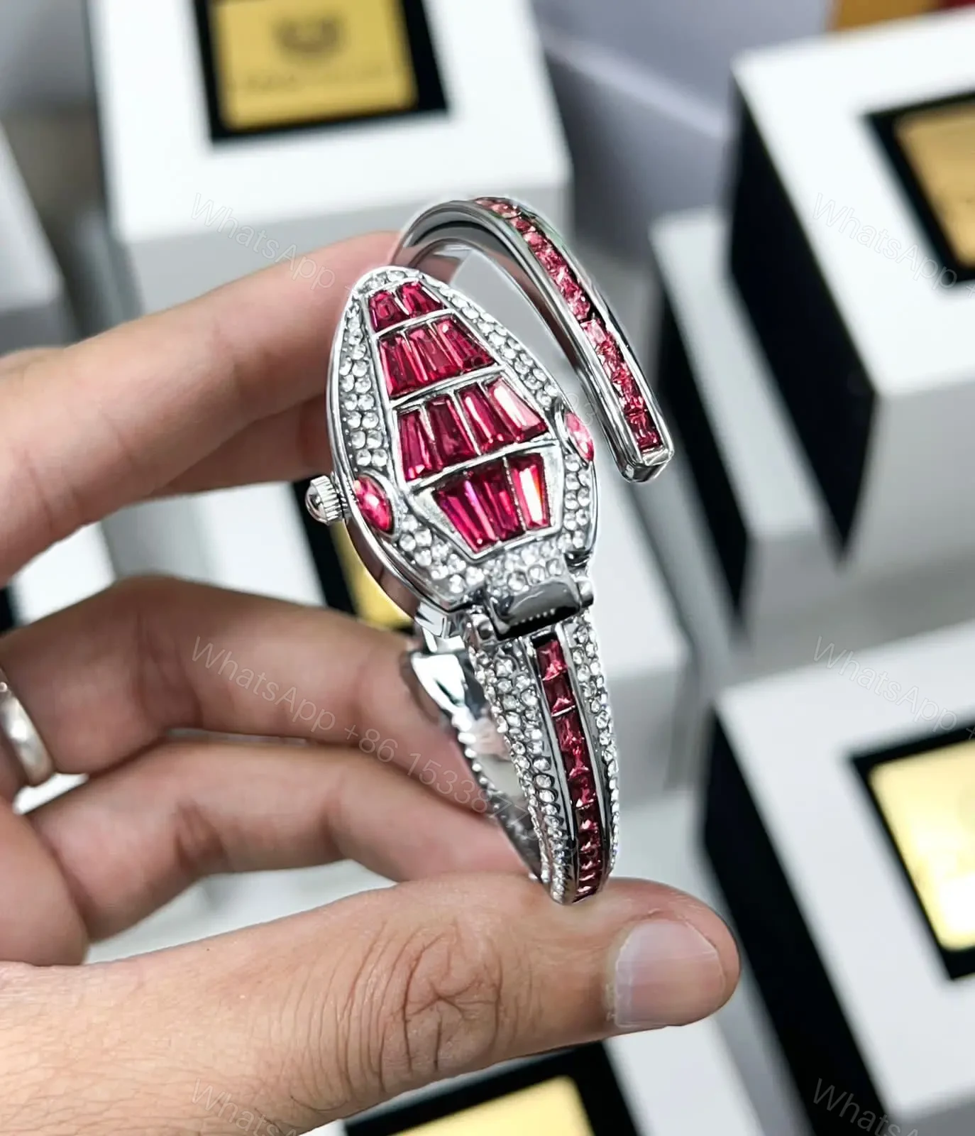 View 3 of BVLGARI FOR GIRL Serpenti Misteriosi