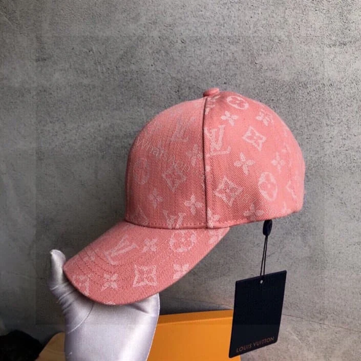 View 6 of Louis Vuitton Cap – LHC08