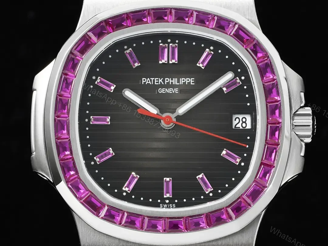 Patek Philippe Nautilus 5711 Platinum – Ruby Grey Dial 5711/112P-001 — view 1