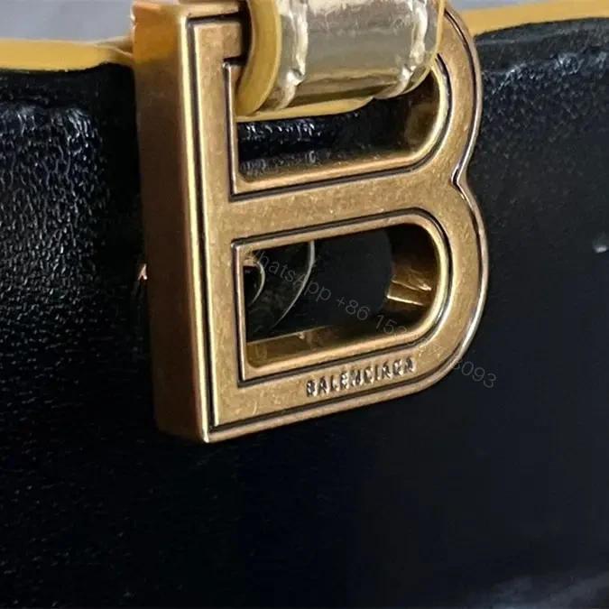 View 10 of 高仿Balenciaga*Nano系列迷你沙漏包金色
