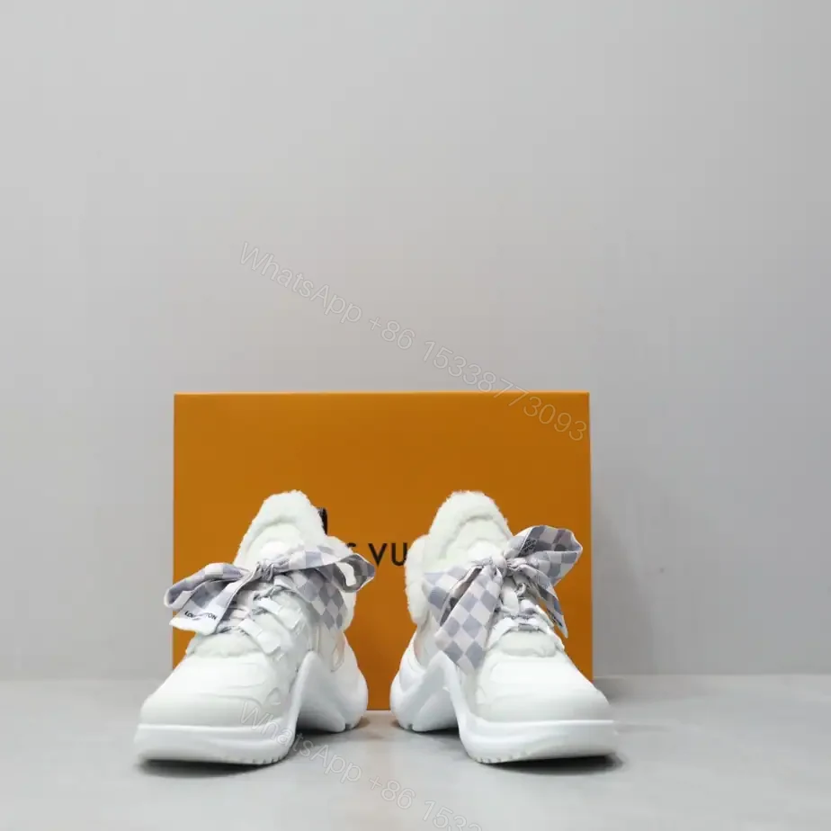 View 5 of LV ARCHLIGHT SNEAKER – LSVM020