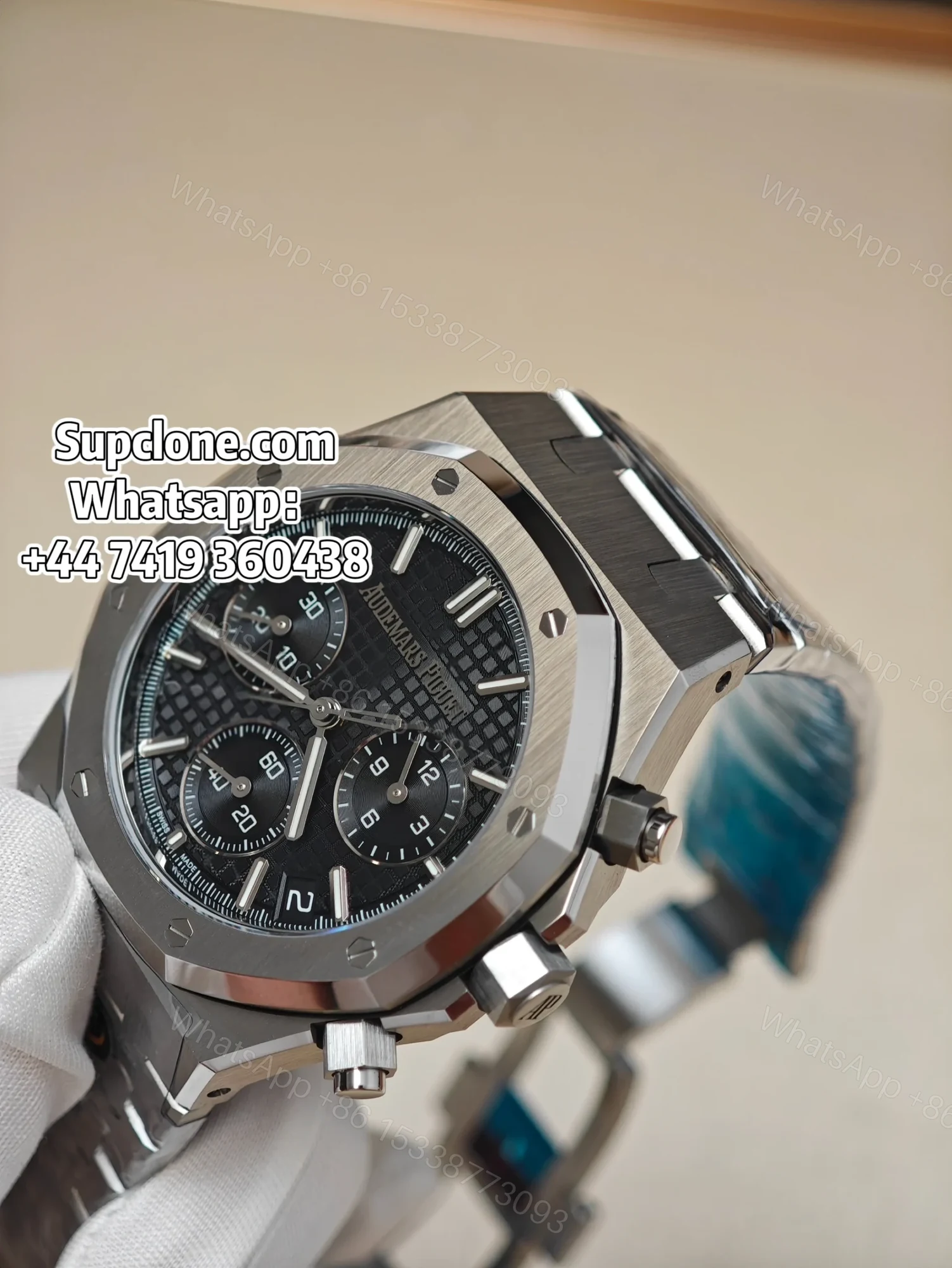View 4 of Audemars Piguet Super Clone Royal Oak Black Dial 26240 Chronograph 41mm