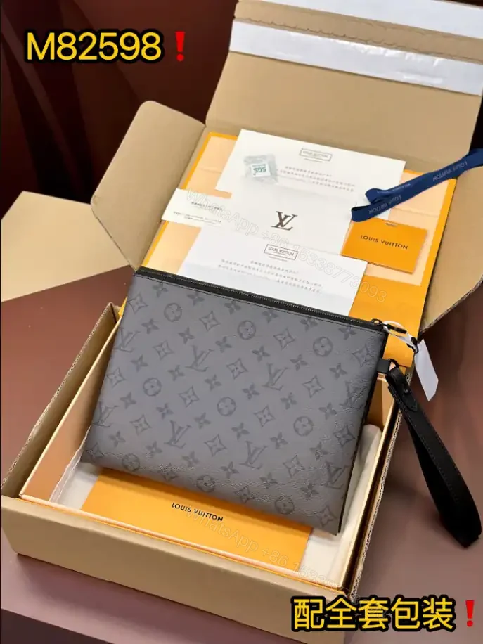 View 5 of LOUIS VUITTON POCHETTE S-LOCK – LBV420