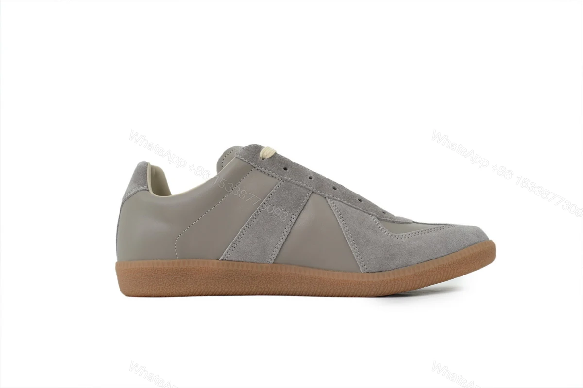 Maison Margiela Dark Brown — view 2