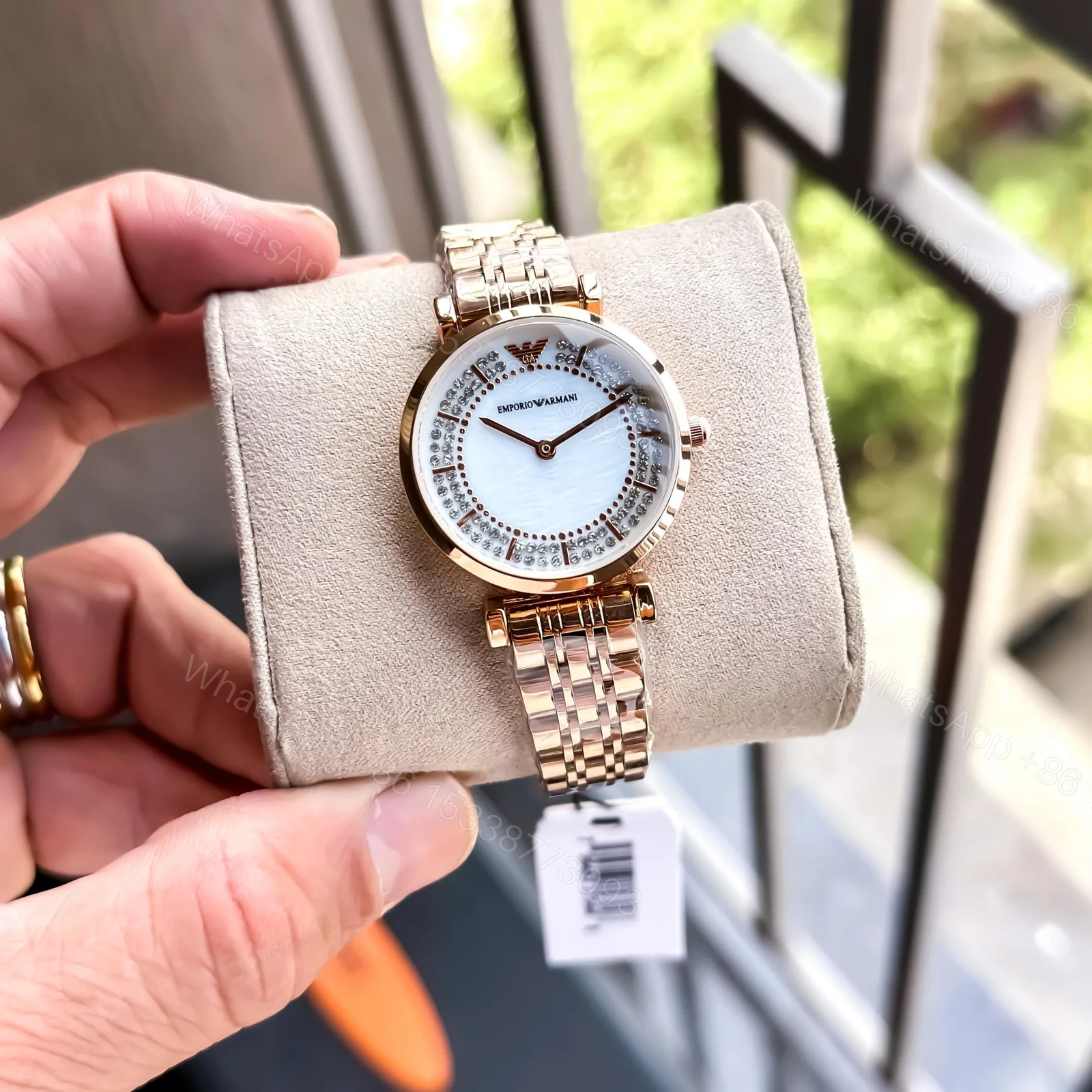 Emporio Armani Rose Gold Elegance (32mm) — view 1