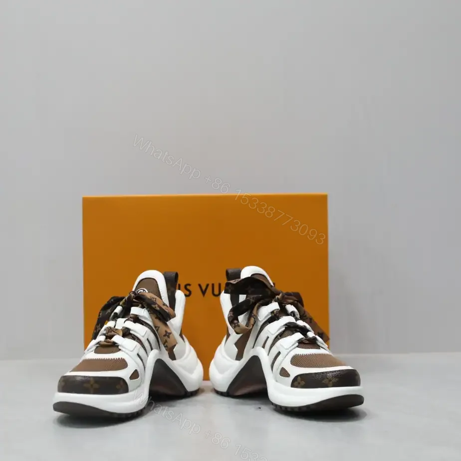 View 8 of LV ARCHLIGHT SNEAKER – LSVM012