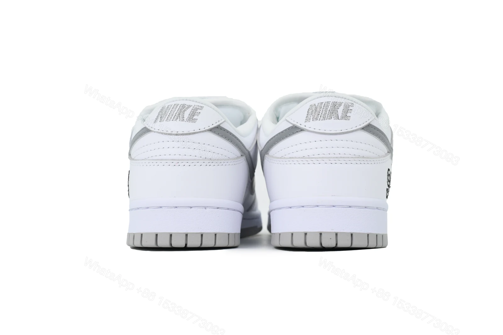 View 5 of Nike Supreme x Dunk Low SB 'White Metallic Silver' HQ8487-100