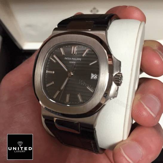 View 11 of Patek Philippe Nautilus 5711G-001 Replica