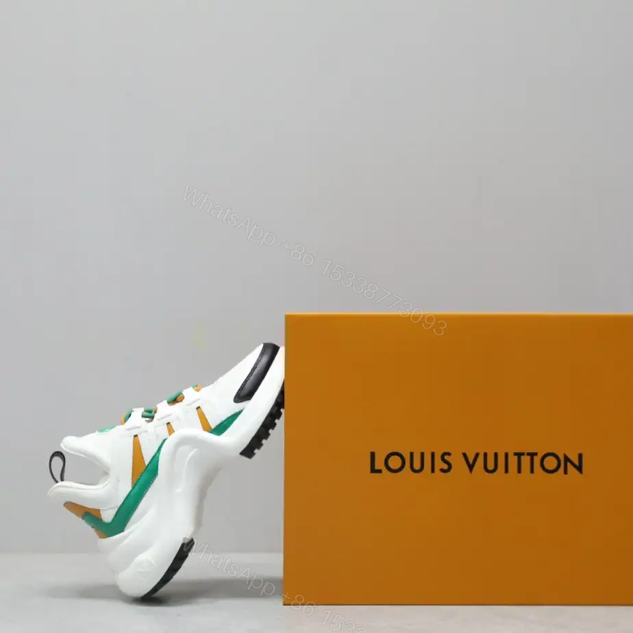 View 3 of LV ARCHLIGHT SNEAKER – LSVM010