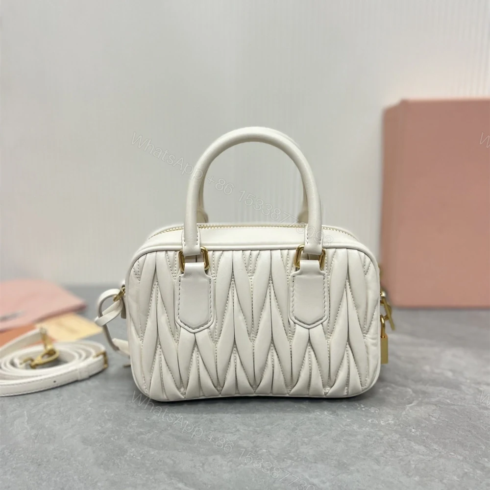 View 2 of 高仿miumiu繆繆TooPretty系列5BB123保齡球手袋白色