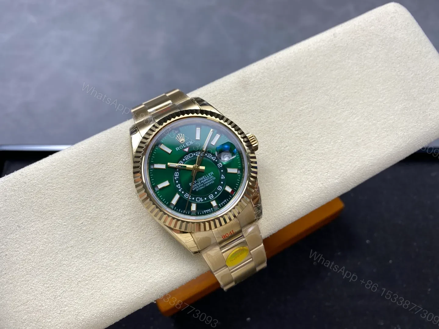 View 10 of Rolex Sky-Dweller Green Dial 336938 (Oyster)