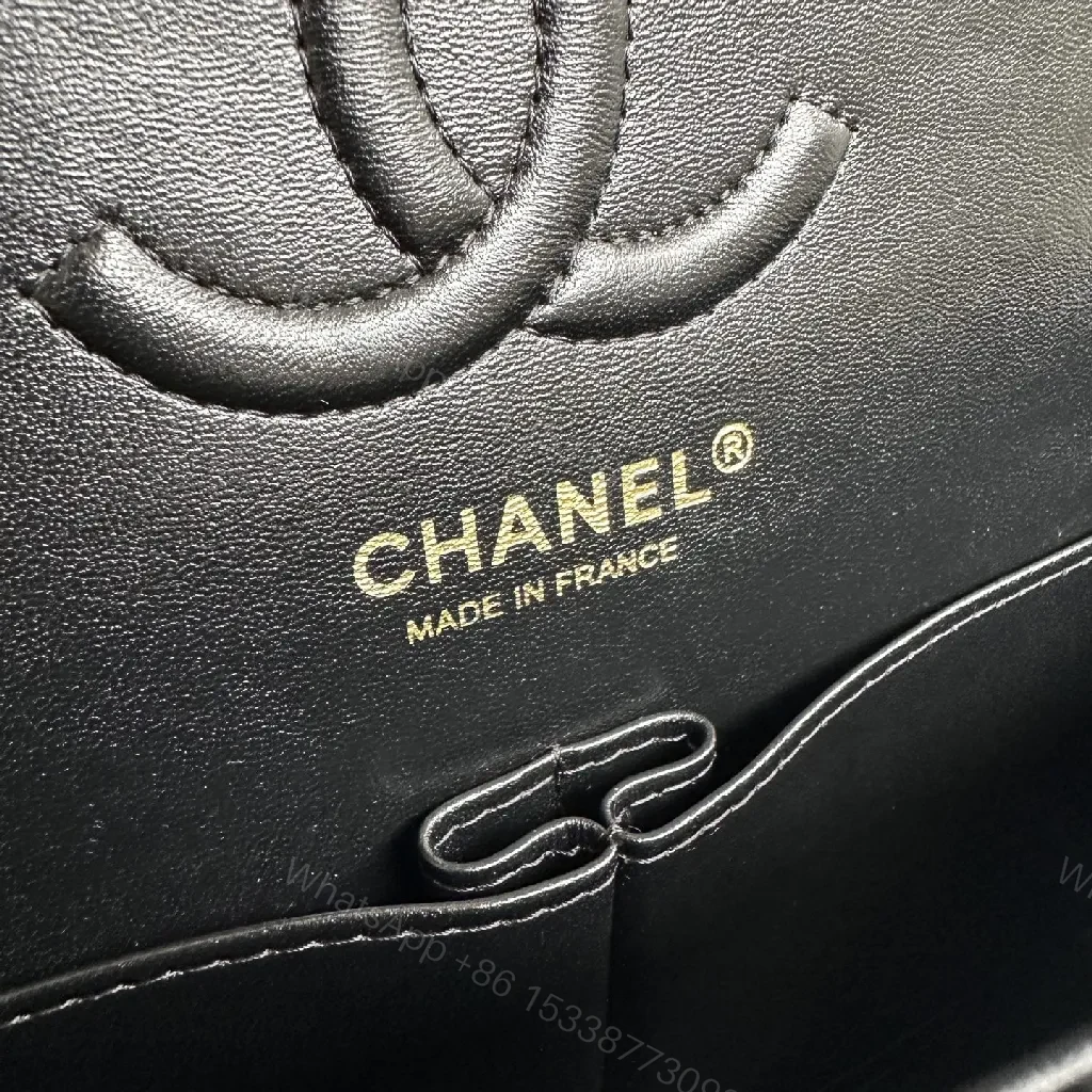 View 6 of Tweed Bouclé Handbag: Textured Luxury, Everyday Sophistication