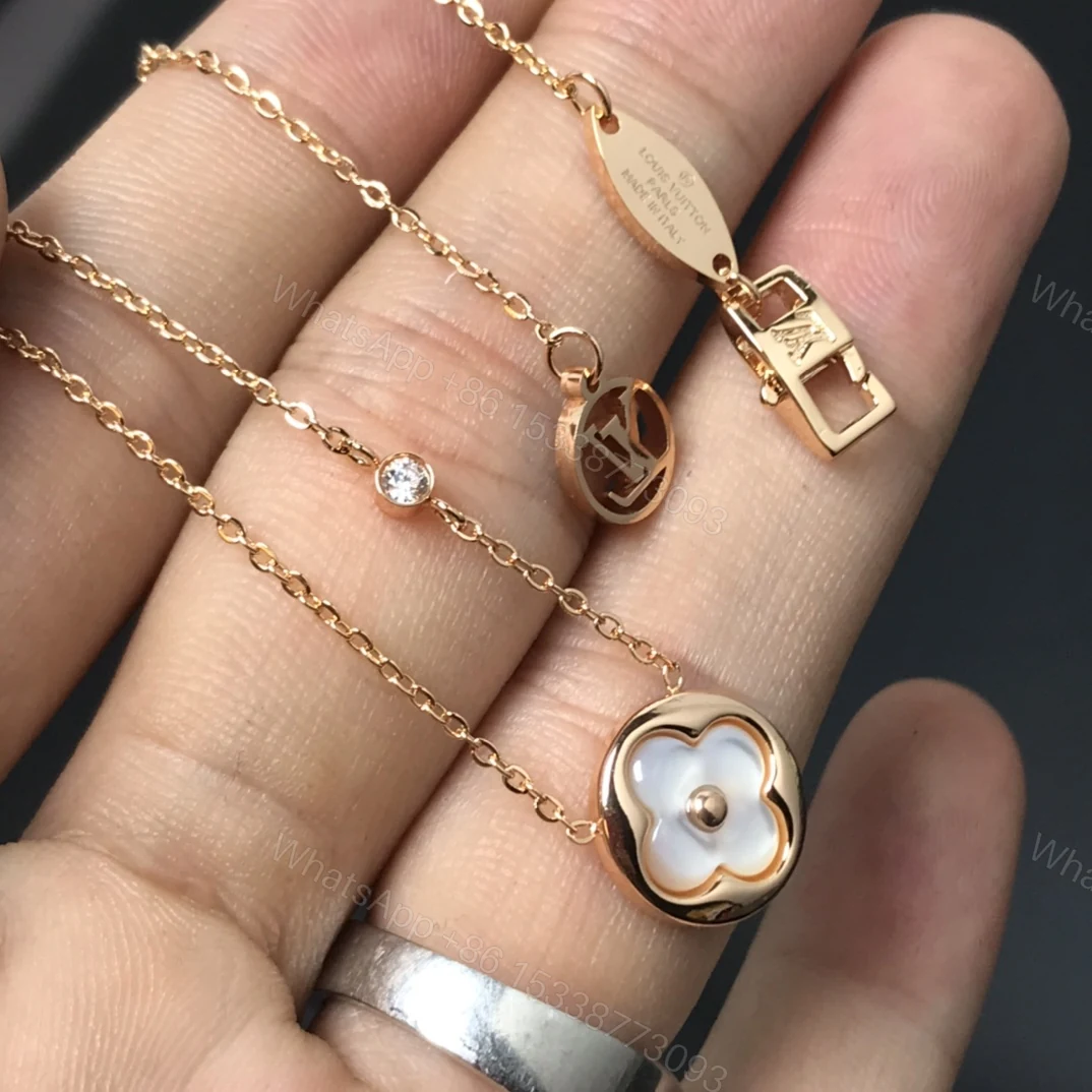 View 3 of EN – Lux LV Necklaces 034