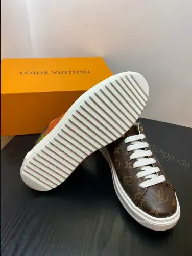 View 5 of LOUIS VUITTON X YAYOI KUSAMA TIME OUT SNEAKERS IN BROWN – LSVT351