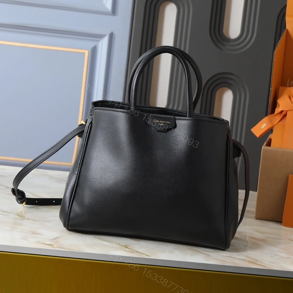View 2 of Louis Vuitton Vendome PM Black 28Cm M26502
