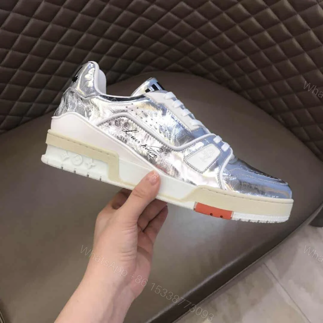 View 2 of LOUIS VUITTON VNR SNEAKER – LV190