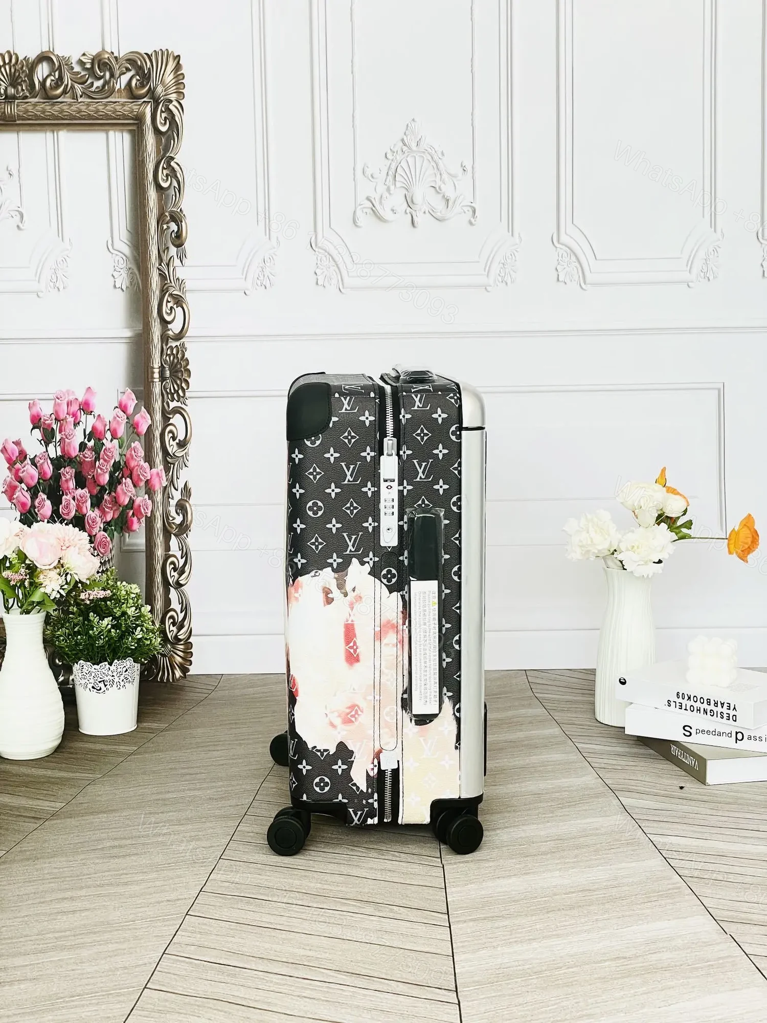 View 4 of Louis Vuitton Horizon 55 rolling suitcase Aistinctive Artistic Pattern