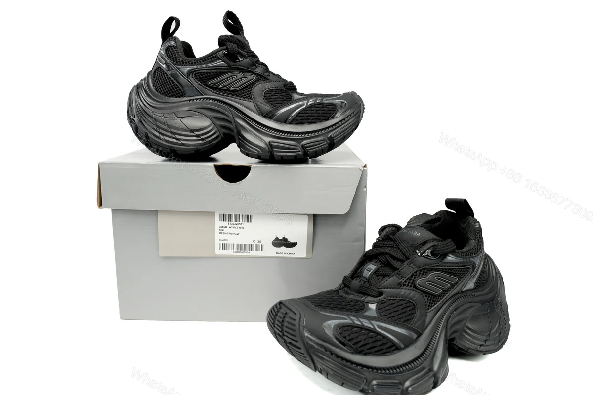 Balenciaga 10 XL White and Black 784342 W2MV2 1010 — view 2