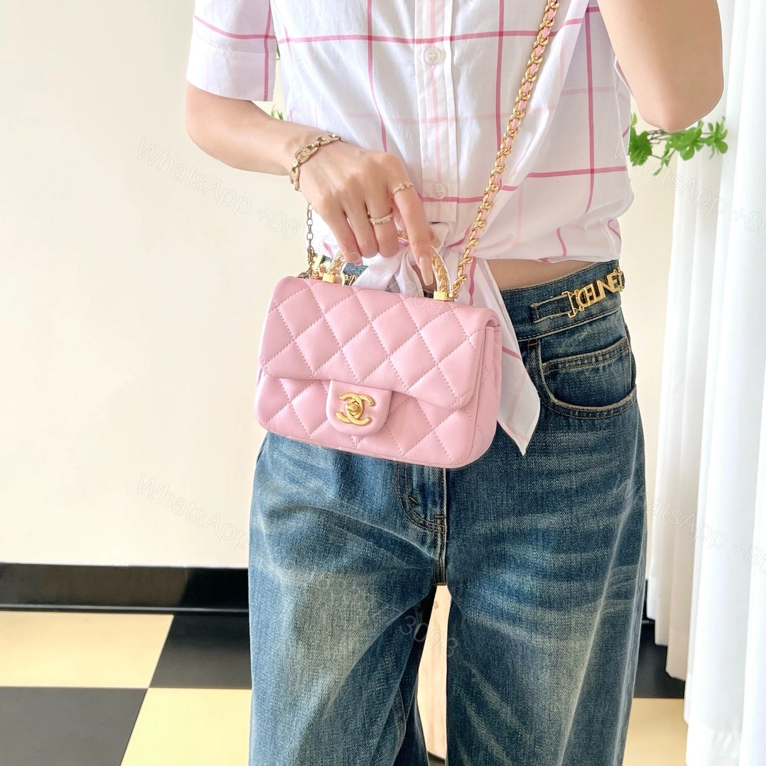 View 22 of 高仿Chanel*24S系列AS4847小羊皮粉色單肩包免檢版