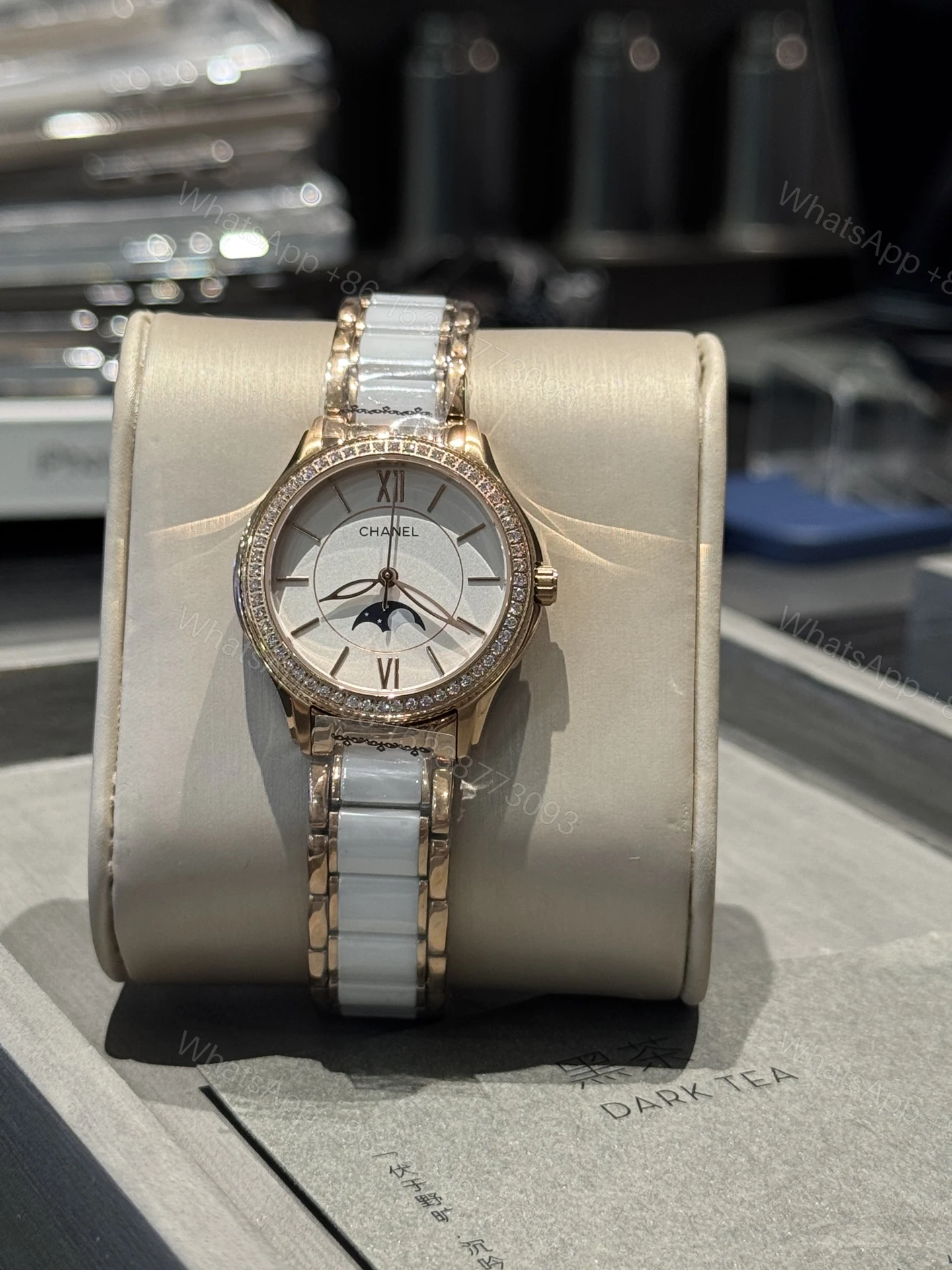 CHANEL Première 月相原單女錶 白陶瓷金邊設計 — view 1