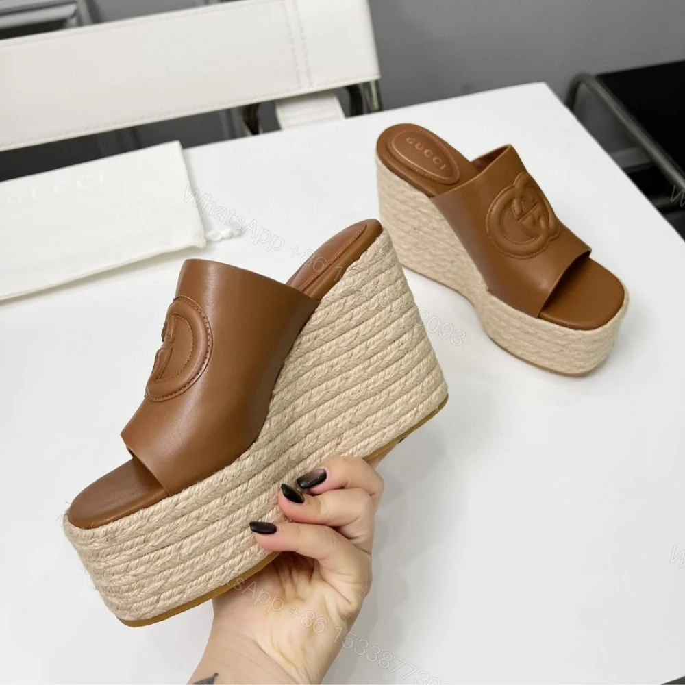 View 3 of GUCCI WOMEN’S INTERLOCKING G SANDAL BROWN 817212 AP0B0 2712
