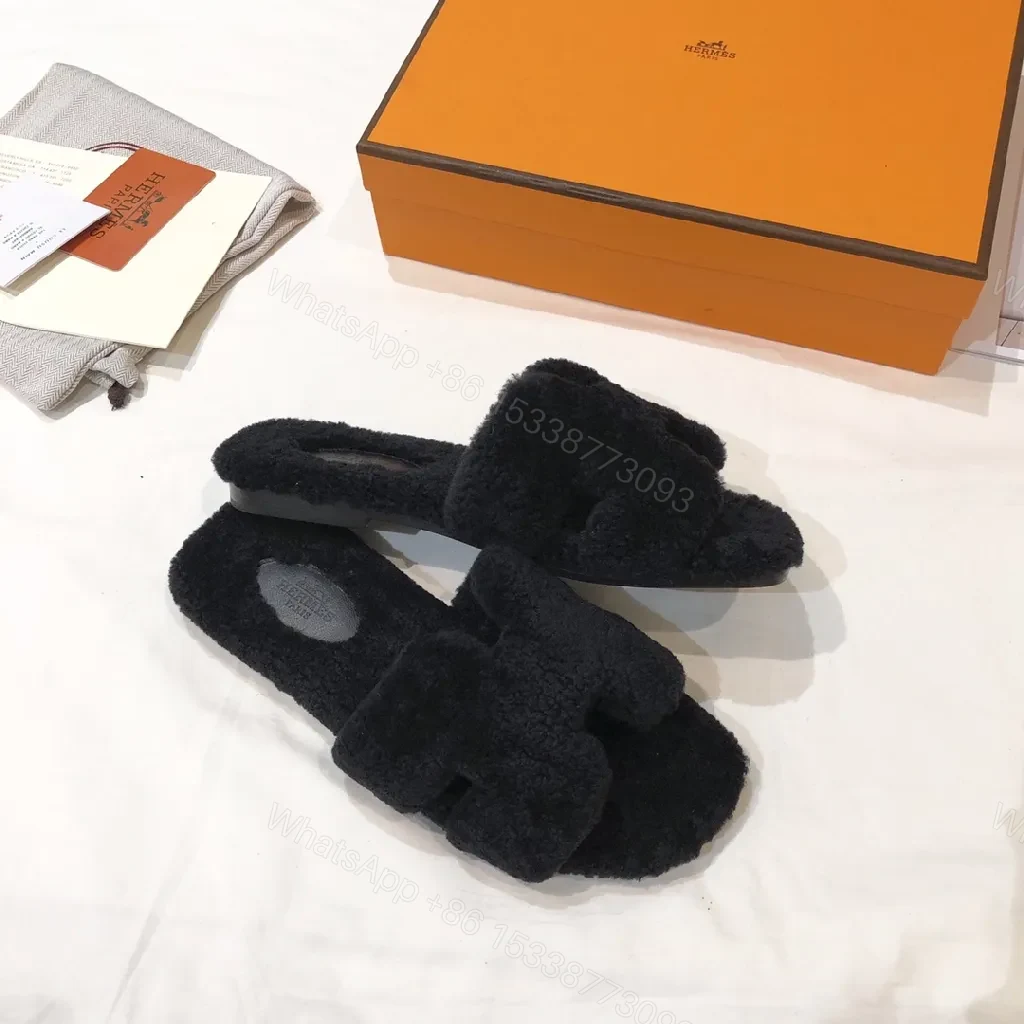 View 5 of Soft Plush Slippers: Luxe Open-Toe Comfort Slipsuit