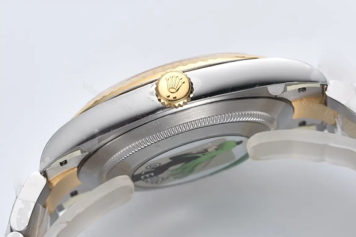 View 6 of Rolex Datejust 41 Rolesor Yellow Fluted Oyster Champagne – Fluted 126333-0021