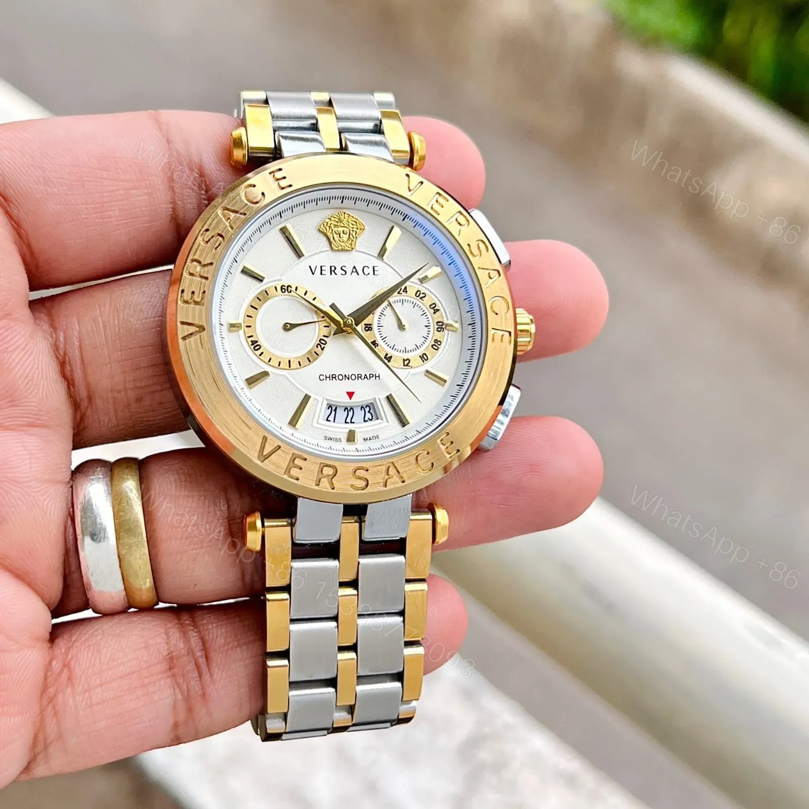 Versace Aion Chronograph Gold — view 1