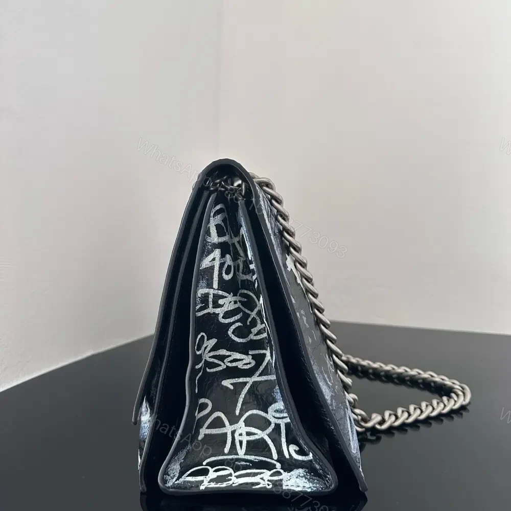 View 6 of 高仿BalenciagaCrush沙漏包黑色塗鴉S
