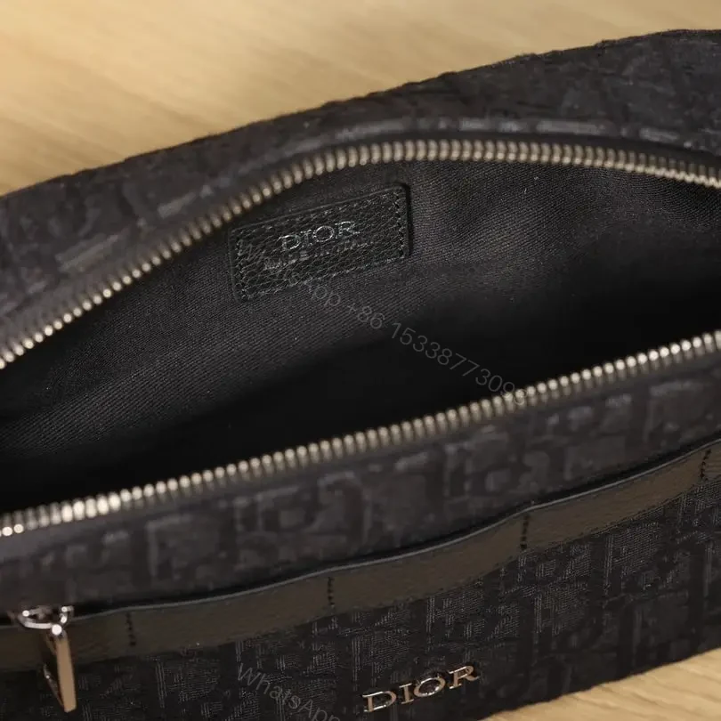 View 7 of 高仿Dior*Safari系列郵差包Oblique印花黑免檢版