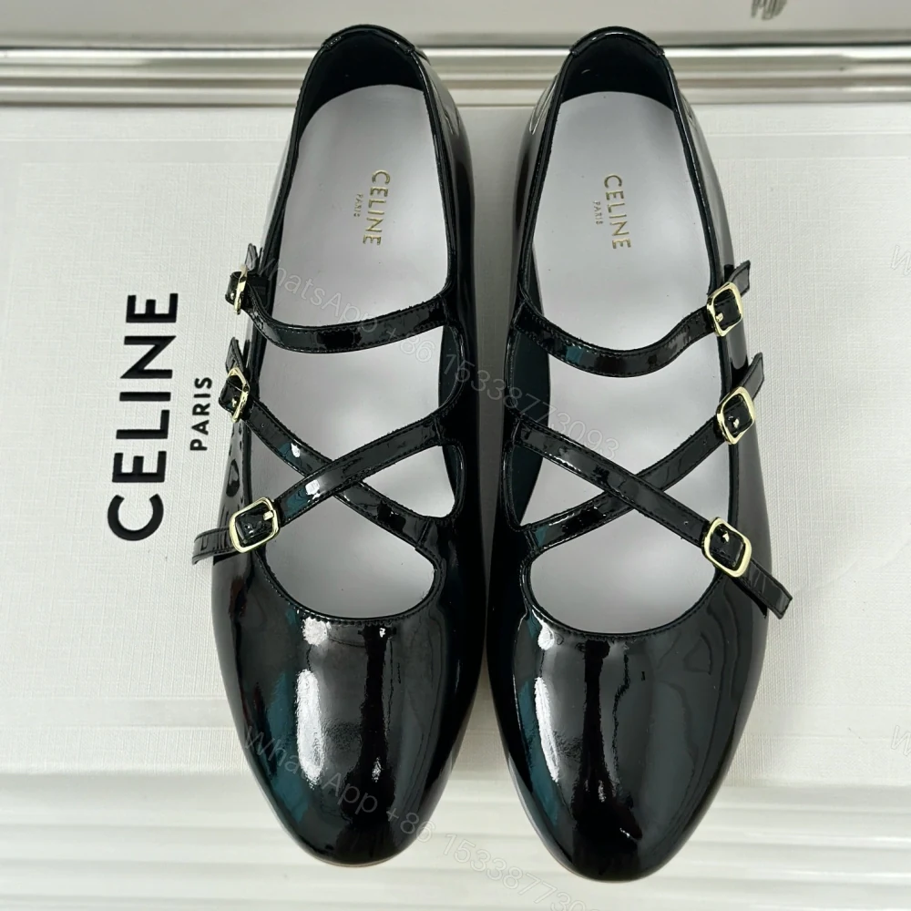 高仿Celine*360194583塔扣瑪麗珍單鞋小牛皮漆皮黑色免檢版 — view 1