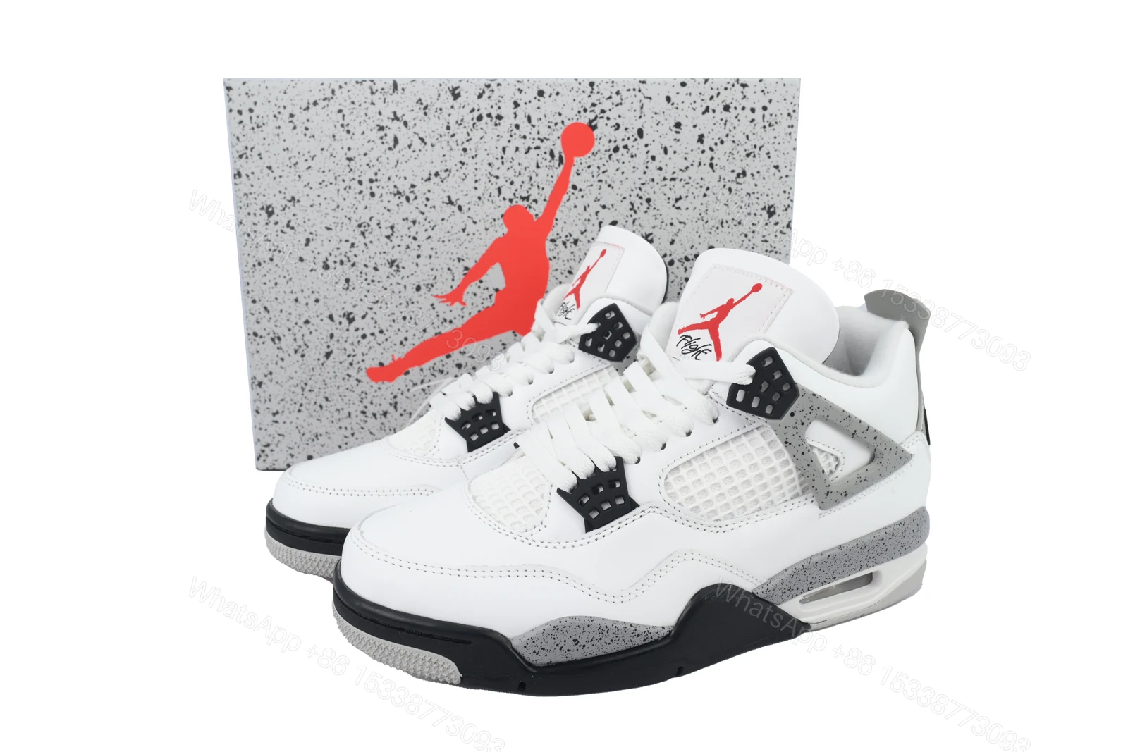 Air Jordan 4 Retro OG 'White Cement' FV5029-100 (2025) — view 2