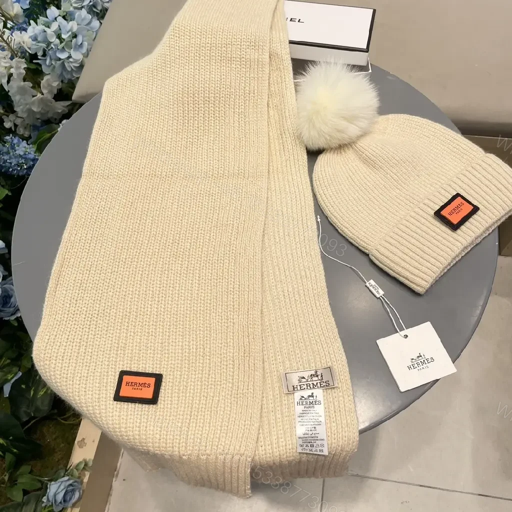 View 10 of Chic Cable-Knit Set with Plush Pom – Luxurious Winter Essentials