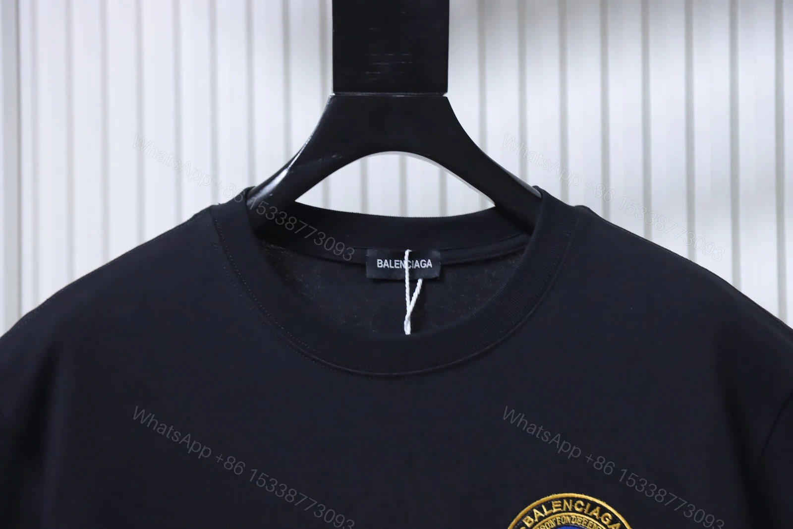 View 2 of Balenciaga Clothes 26SS Chest Crest Embroidered Short-Sleeve T-shirt black