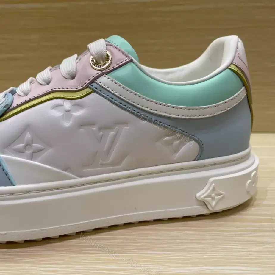 View 4 of LV TIME OUT SNEAKER – LSVM048