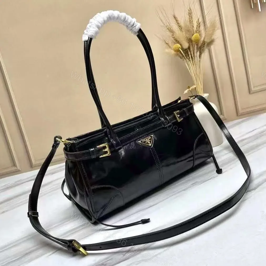 PRADA — view 1