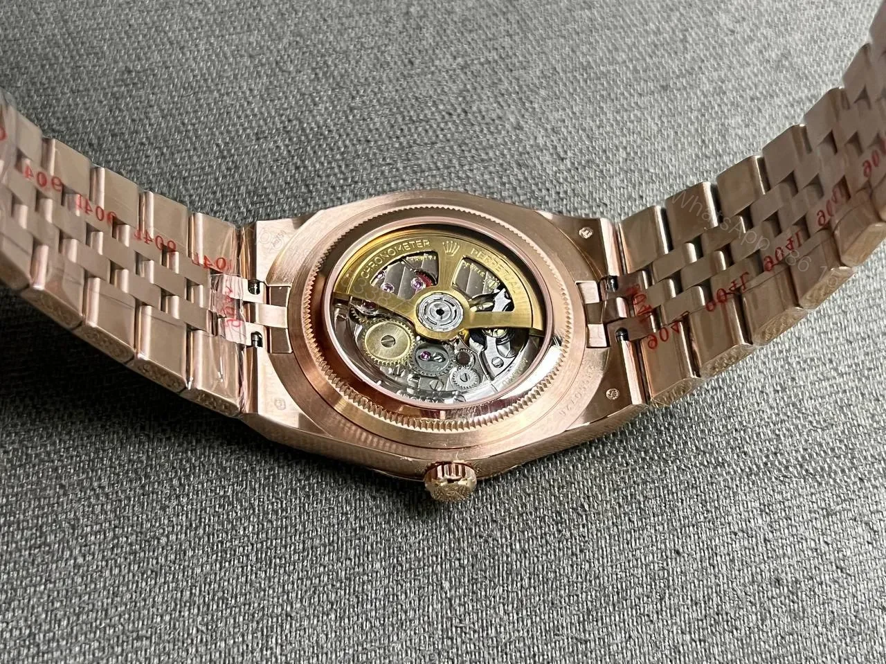 View 11 of Rolex Land-Dweller 40 mm Everose gold (2025)