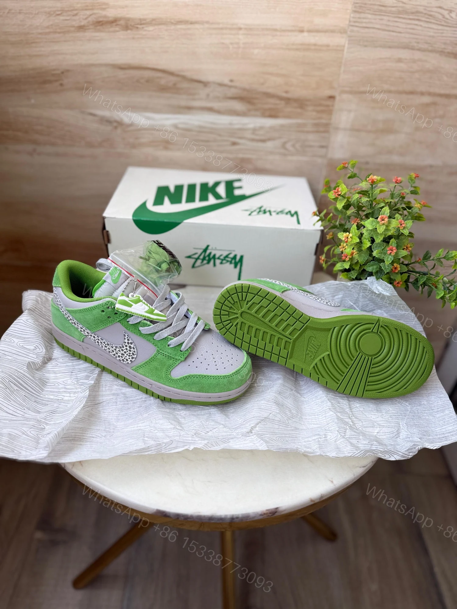 View 3 of FIRST COPY Nike SB Dunk Chlorophyll 2025
