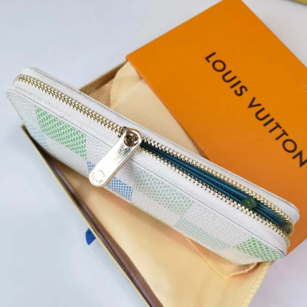 View 6 of LOUIS VUITTON ZIPPY WALLET IN DAMIER CANVAS GREEN 19.5CM
