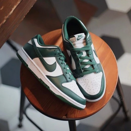 View 2 of FIRST COPY NIKE SB DUNK LOW VARSITY GREEN FOR WOMAN