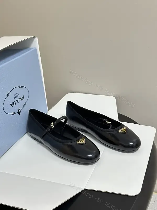 Black Leather Ballerinas Prada Logo Classic Style Gossamer Comfort Shoes — view 1