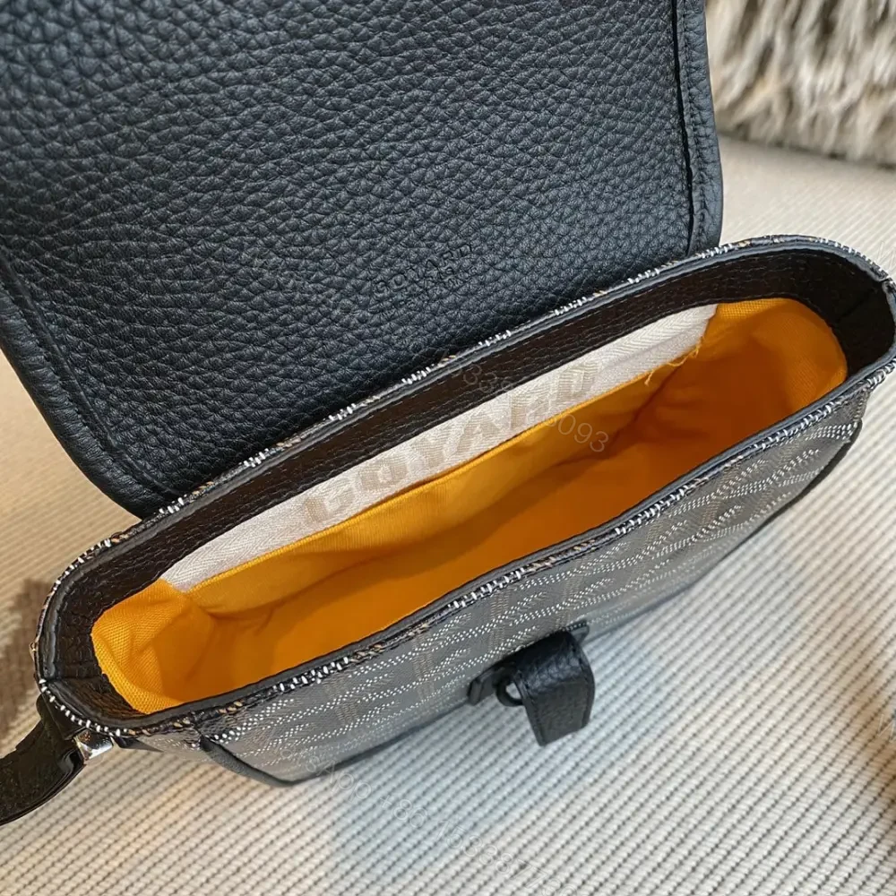 View 9 of 高仿GoyardBeluga限量版mini豆腐包黑色