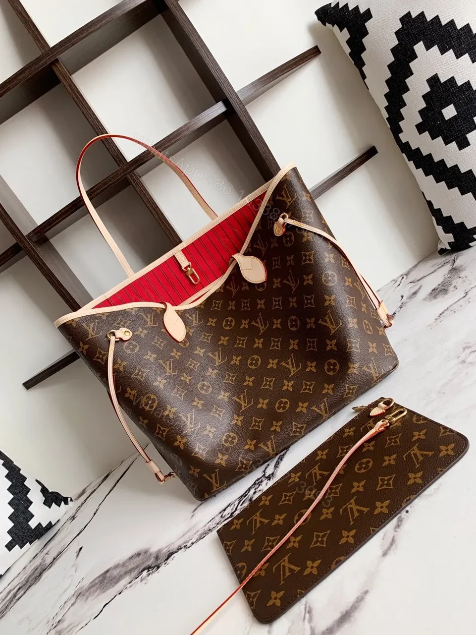 View 7 of Louis Vuitton LV Neverfull Like Auth Handbags Brown Pattern 32x29x17cm