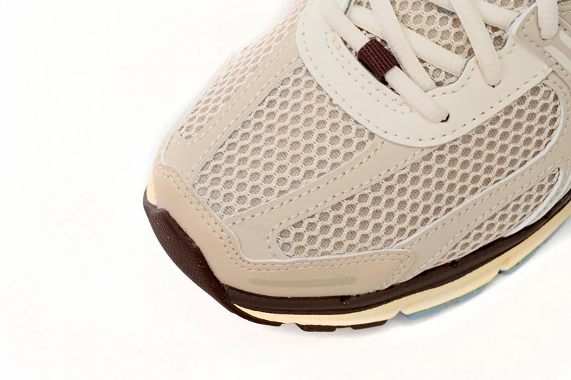 View 6 of NikeAir Zoom Vomero 5 Beige FB8825-111