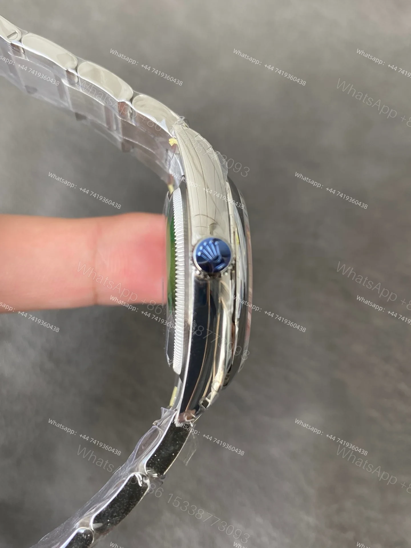 View 8 of Rolex Super Clone Oyster Perpetual M126000-0003 36mm Blue Dial 3230 Movement