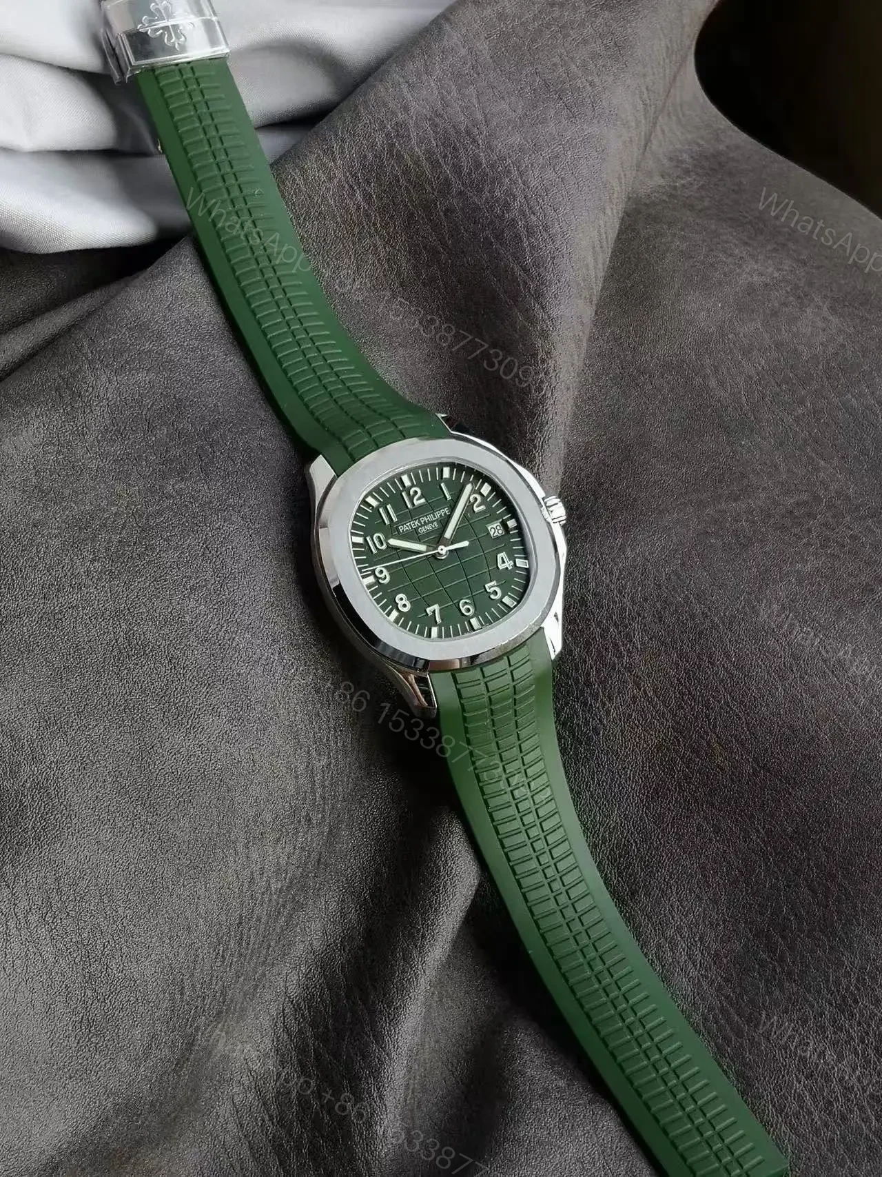 View 7 of Replica Aquanaut Green Dial Patek Philippe Aquanaut 5168G