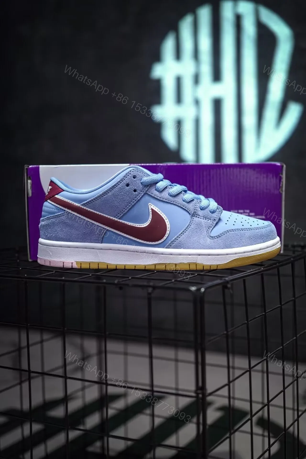 View 2 of NIKE DUNK SB Low PRM “Phillies” Replicas