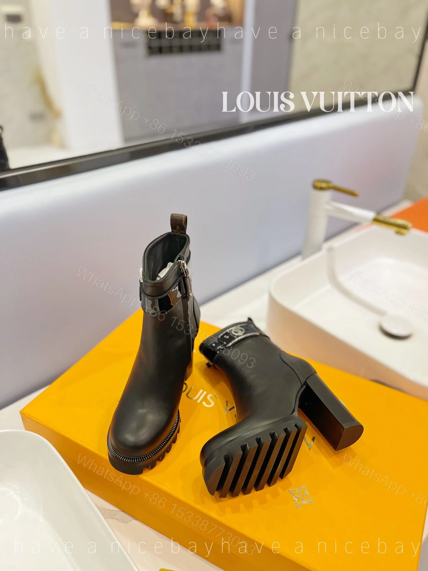 Premium LUV BOOTS 033 — view 1