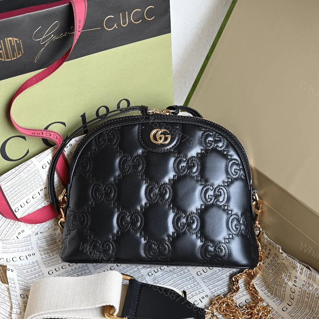 Gucci Matelasse Like Auth Bag with Embossed GC Pattern 21cm — view 1